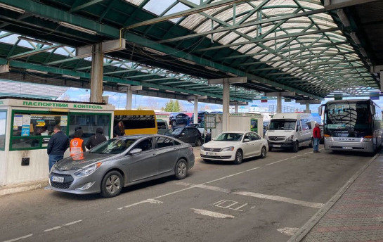 Виїзд за кордон на авто: чи потрібна довіреність?