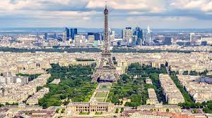 10 полезных советов: как организовать поездку в Париж