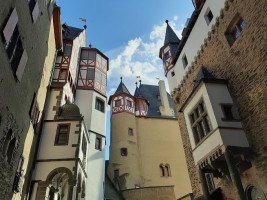 Замок Ельц (Burg Eltz)