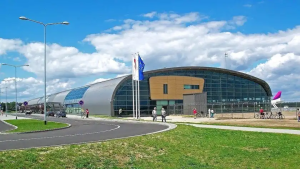 Ryanair скасовує рейси із польського аеропорту на вересень